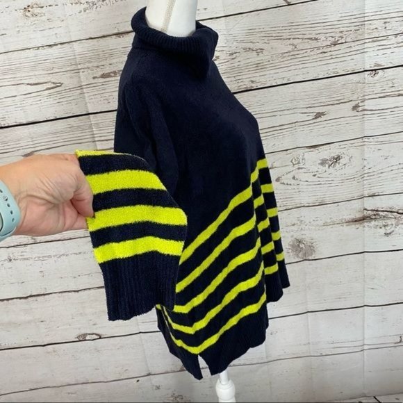 Vince Camuto Striped Chenille Knit Dolman Sleeve Ribbed Trim Turtleneck … - Picture 4 of 8